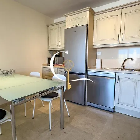 Casa Crokoa * بالم مار